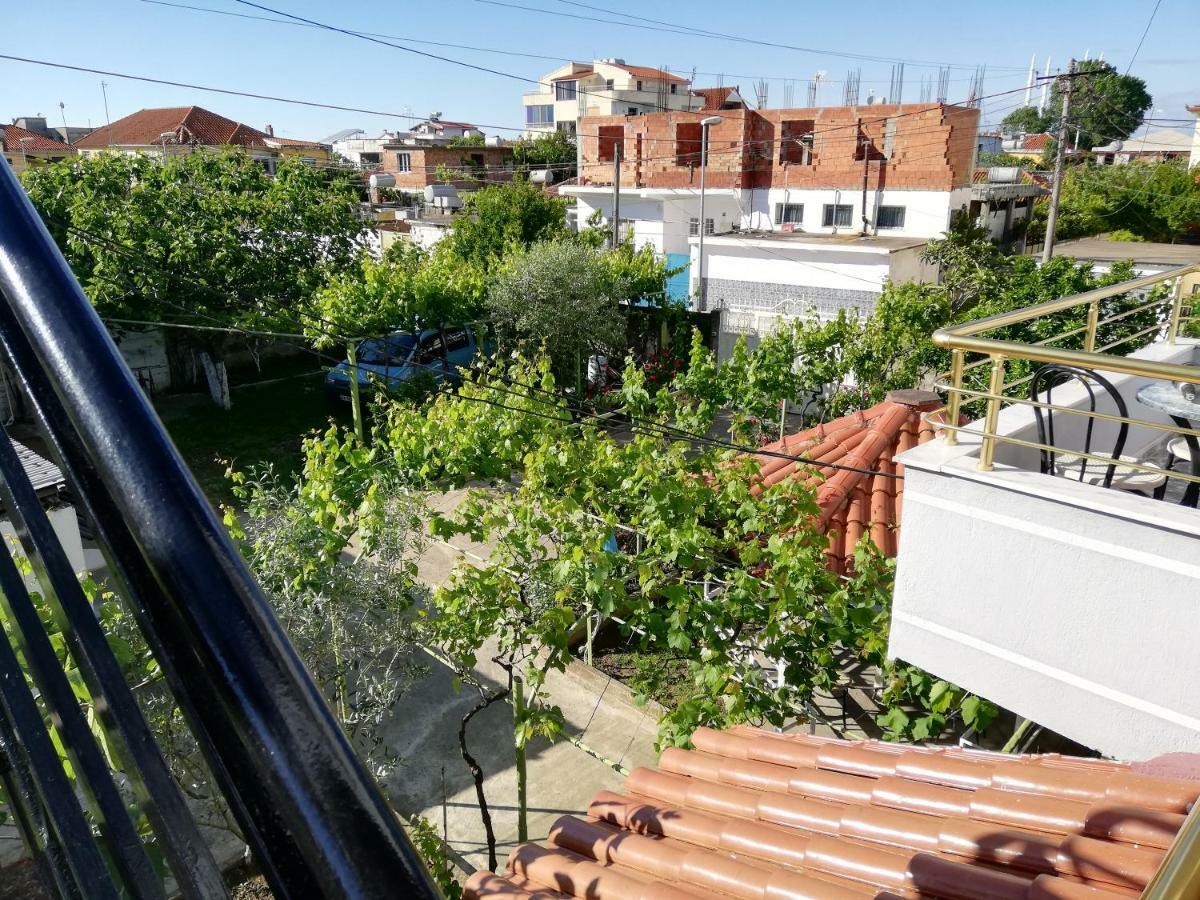 Villa Osmani Durrës Exterior foto